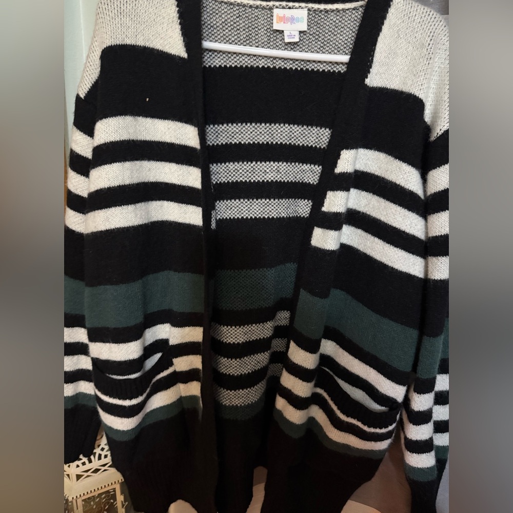 LuLaRoe Payton beautiful super soft